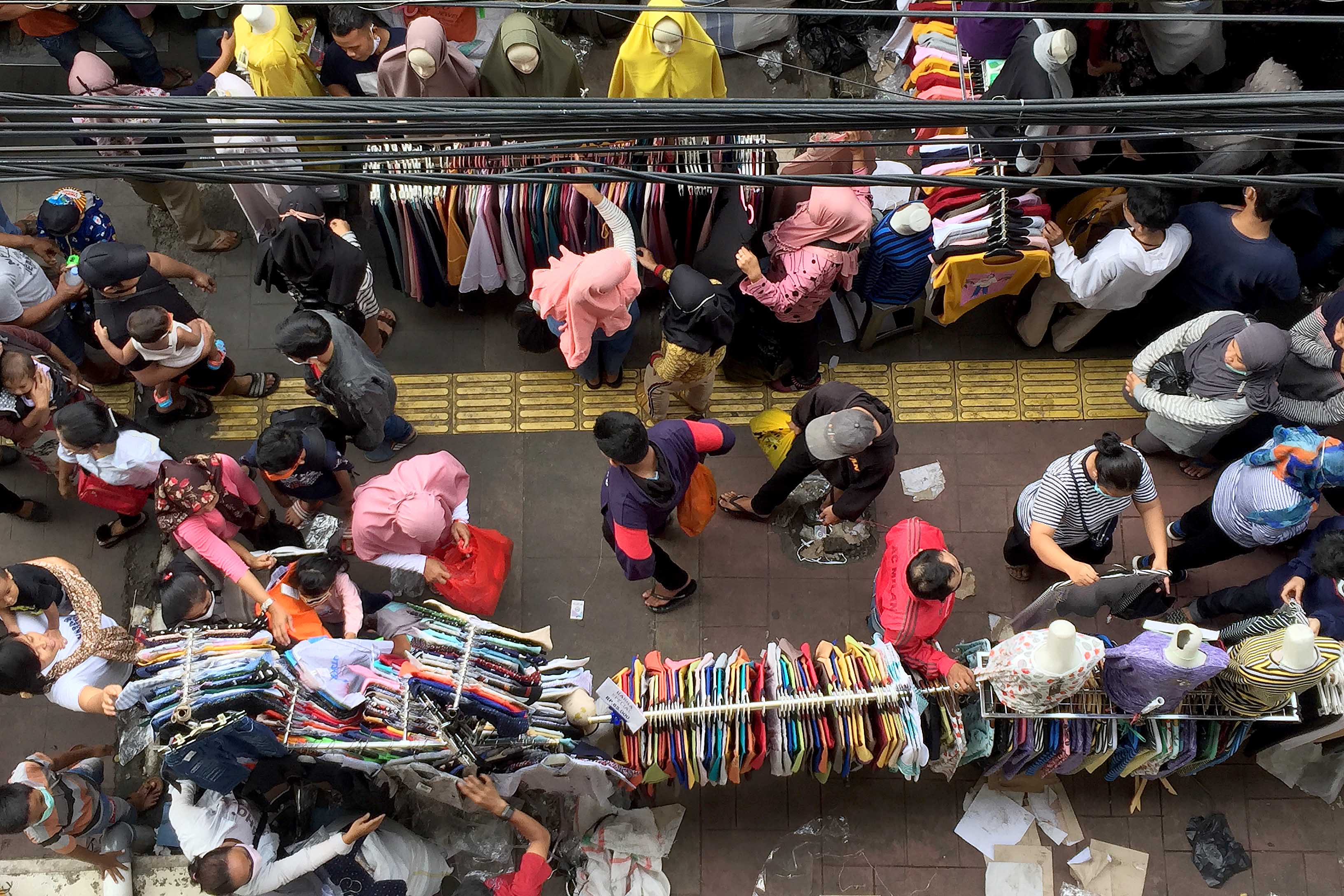 Suasana di Pasar Tanah Abang pada 21 Mei 2020