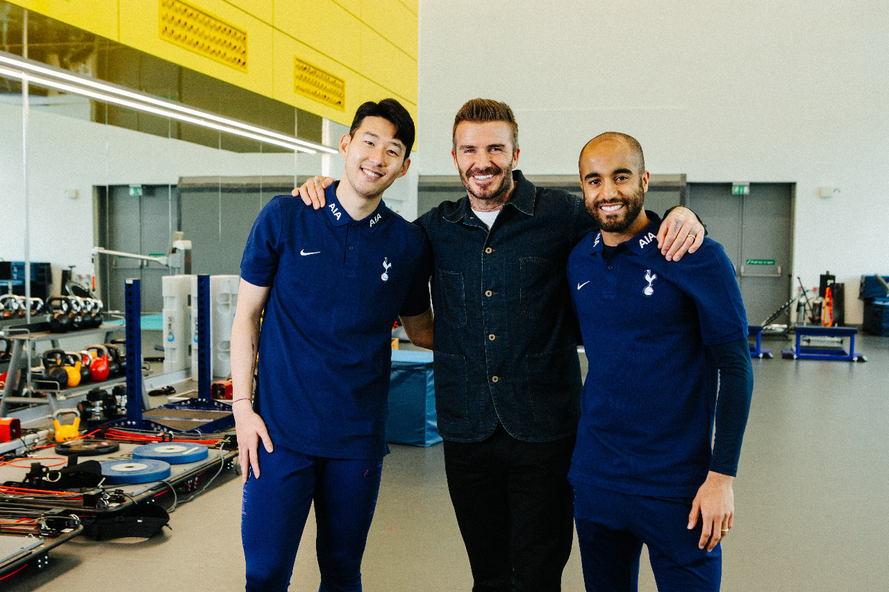 David Beckham (tengah), Son Heung-Min (kiri), dan Lucas Moura, mengingatkan pentingnya tidur yang teratur dalam menjaga kesehatan.
