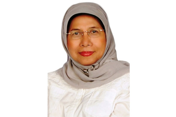 Soemientarsi Muntoro Dewan Kehormatan DPP Kaukus Perempuan Politik Indonesia