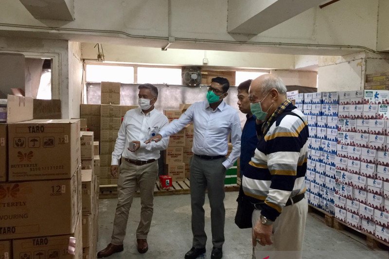 im Ekudag KJRI Hong Kong melakukan inspeksi mendadak untuk memastikan kelancaran arus ekspor produk makanan dan minuman dari Indonesia.