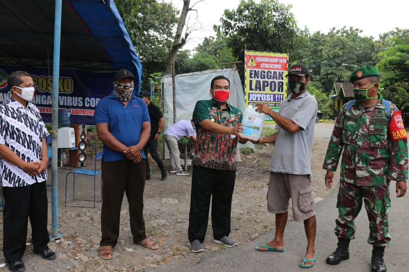 Jalur alternatif atau disebut jalur tikur jadi pilihan pemudik menghindar penyekatan larangan mudik.