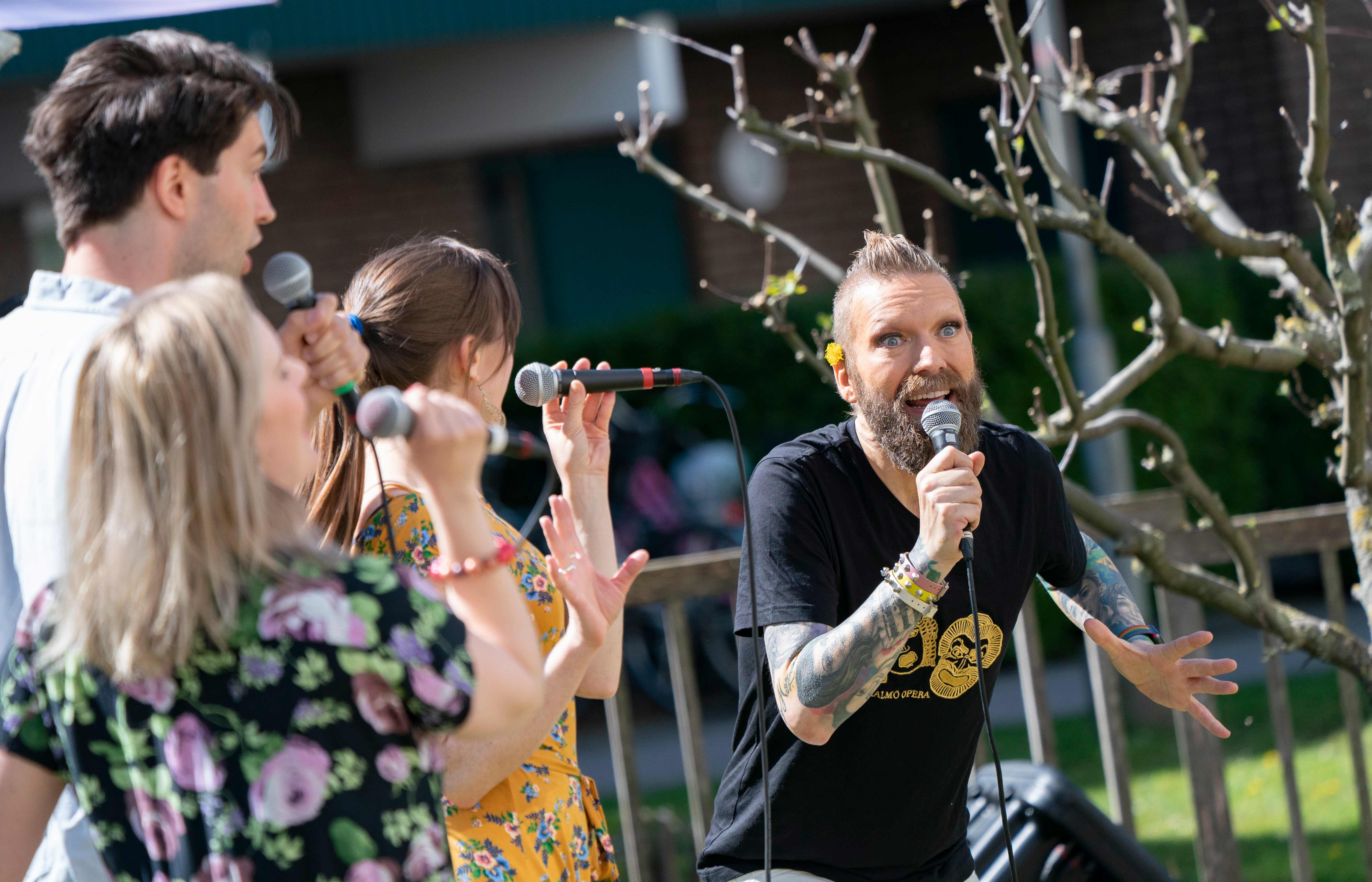 Penyanyi tenor Swedia, Rickard Soderberg, tampil dalam program 'Open Your Window-Let the Music In', April silam.