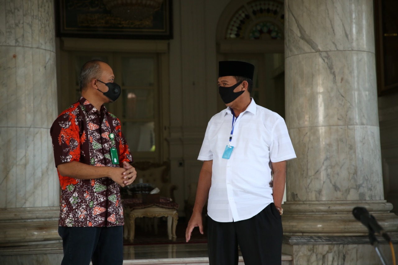 PT Semen Indonesia Bantu Peralatan Sekolah 1500 Anak Yatim