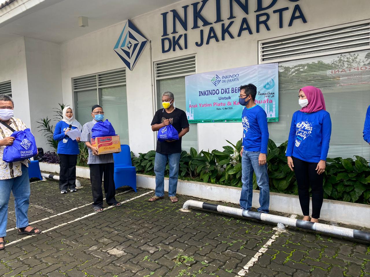 Donasi kepada anak Yatim dan Dhuafa dari Inkindo DKI Jakarta