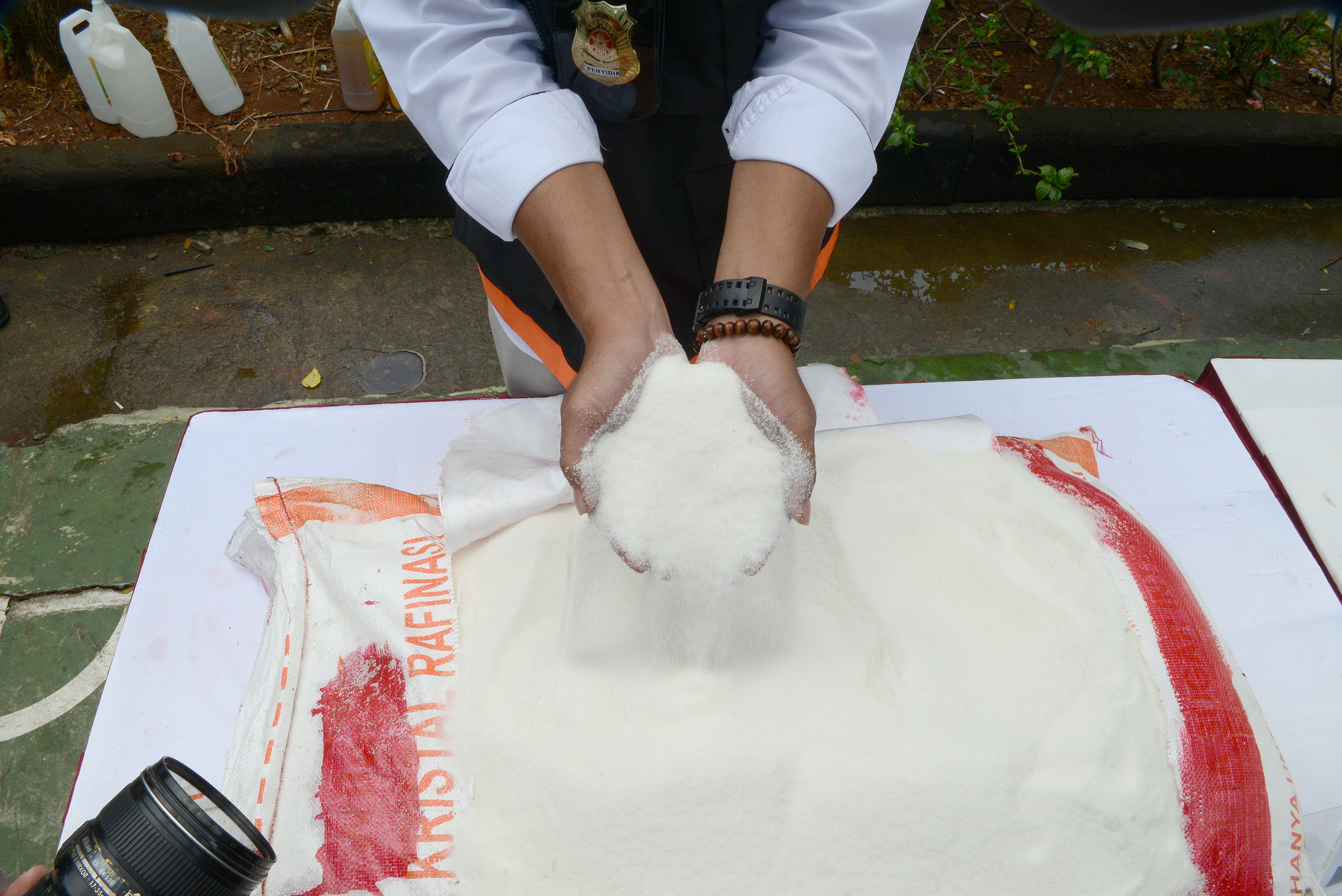 Gula rafinasi yang diperuntukkan untuk industri.