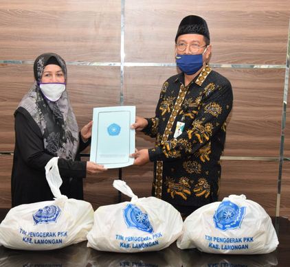 BAZNAS dan OY! Indonesia Salurkan Donasi untuk Cegah Covid-19