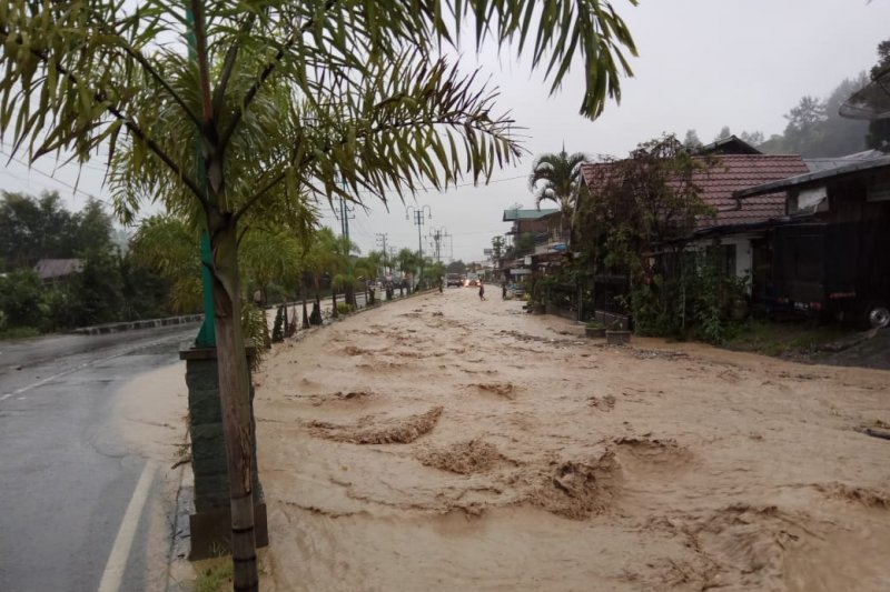 Kondisi banjir di kawasan Aceh Tengah.