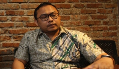 Ketua Kode Inisiatif, Veri Junaidi.