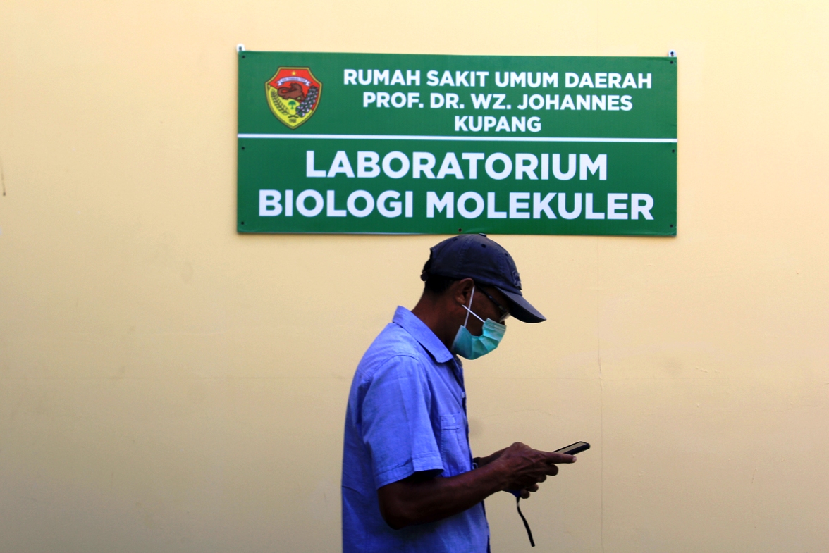 Laboratorium Polymerase Chain Reaction (PCR) RS WZ Johannes Kupang mulai beroperasi.