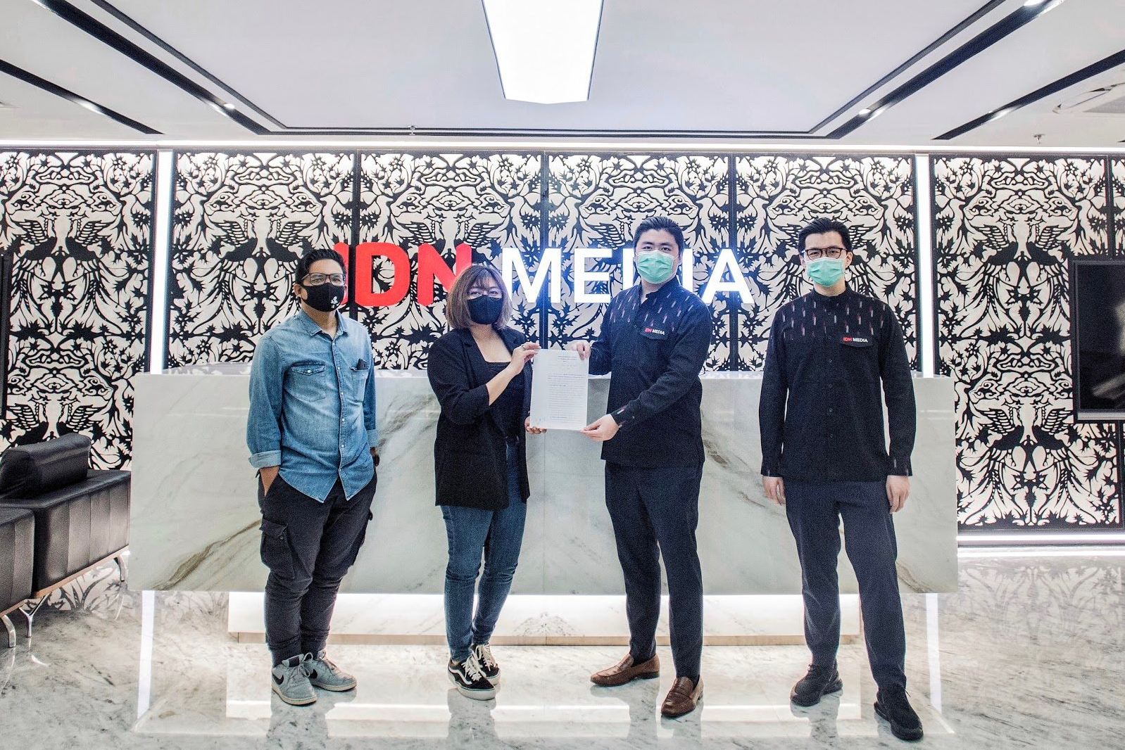 Fajar Nugros, Susanti Dewi, Winston Utomo, dan William Utomo