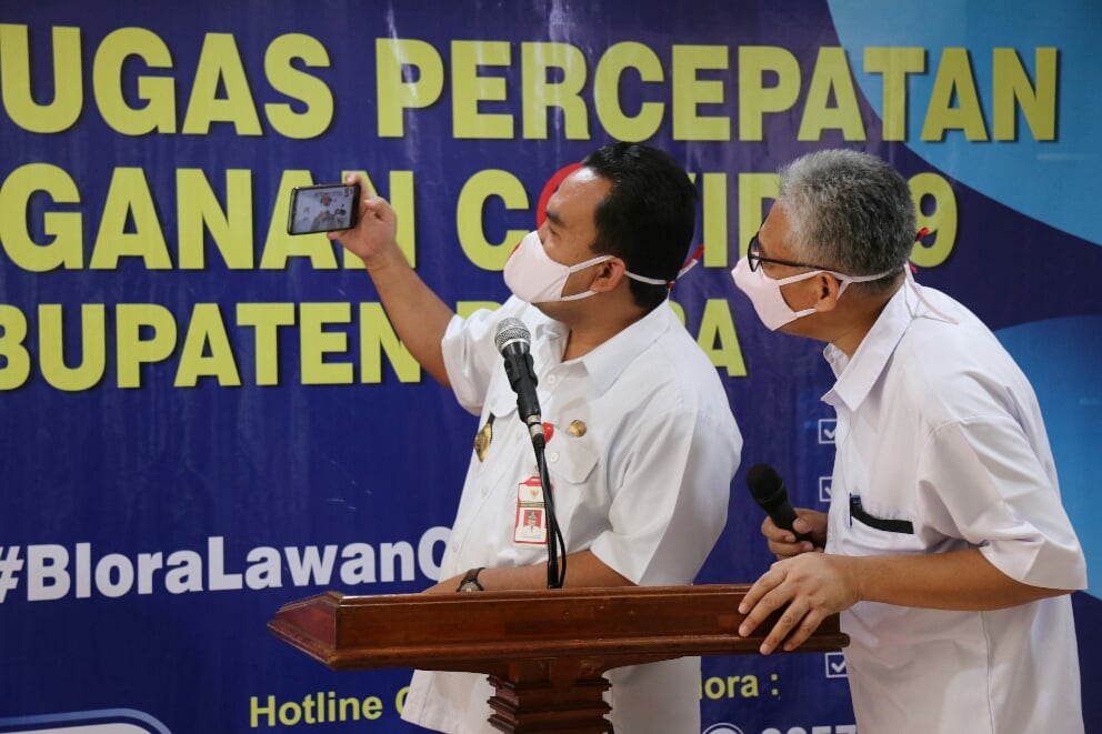 Wakil Bupati Blora Arief Rohman bersama Direktur RSUD dr R Soetijono Blora Nugroho Adiwarso