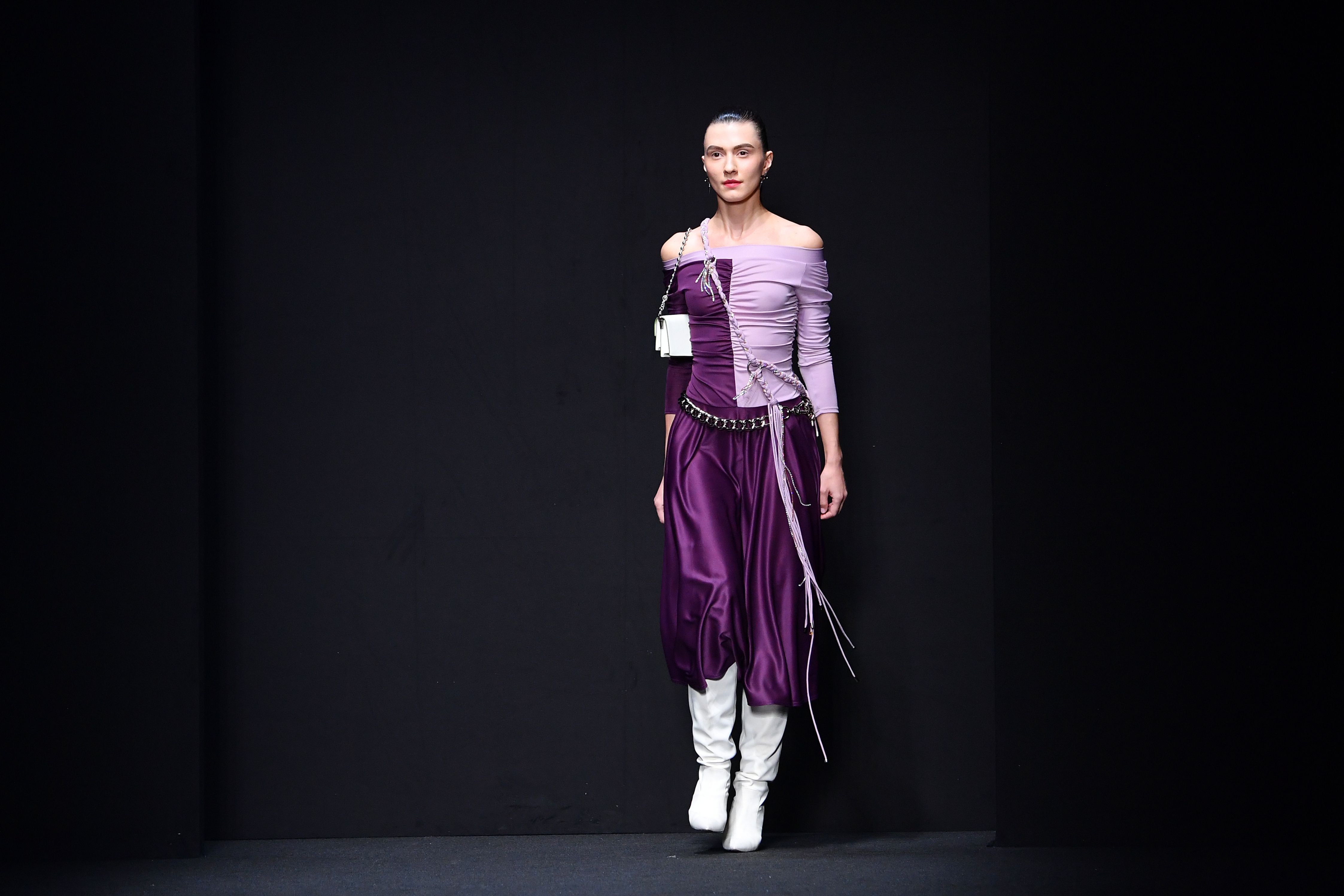 Pekan Mode di Milan Digelar Secara Virtual