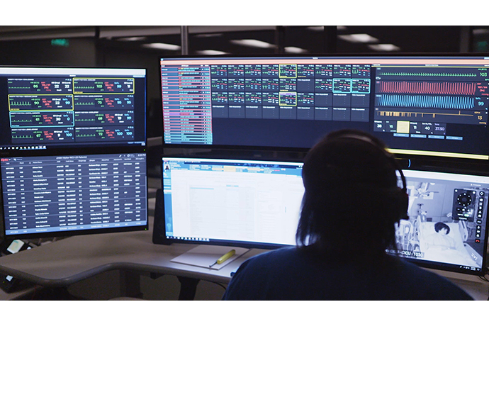 Penyedia layanan kesehatan di Rumah Sakit Houston Methodist memantau pasien melalui platform Sickbay Medical Informatics Corp.