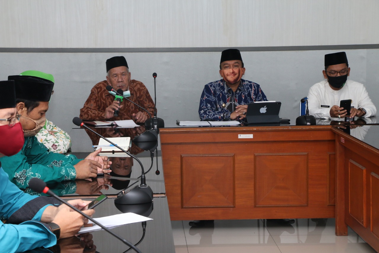 Pemkot Tegal Ijinkan Salat Ied Jika Memenuhi Protokol Kesehatan