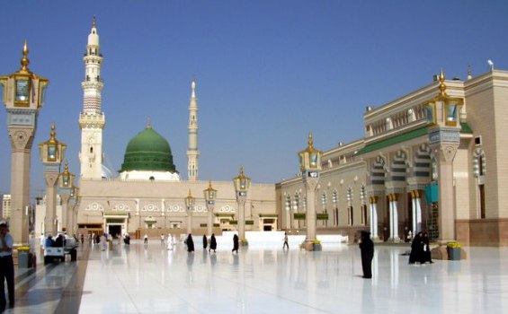 Masjid An Nabawi di Madinah, Arab Saudi, mulai kembali dibuka besok untuk salat berjamaah.  