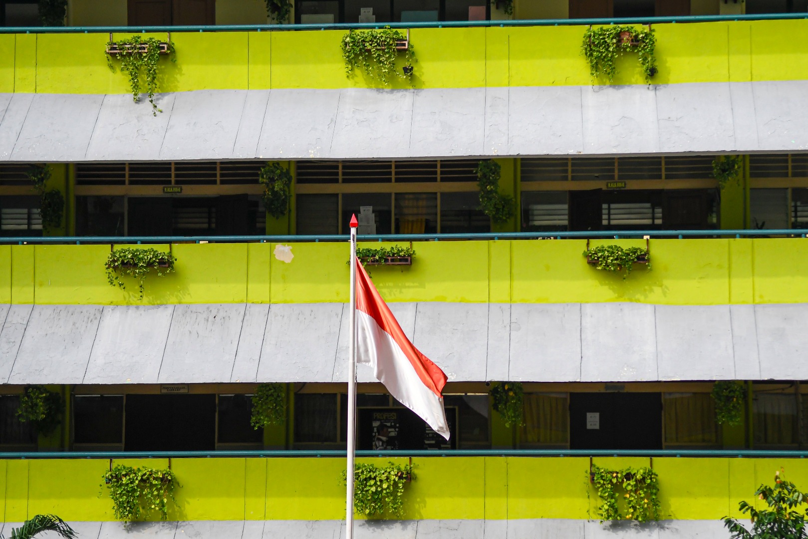 ilustrasi - beberapa sekolah di Jakarta ditunjuk menjadi tempat isolasi sementara warga yang terindikasi Covid-19.