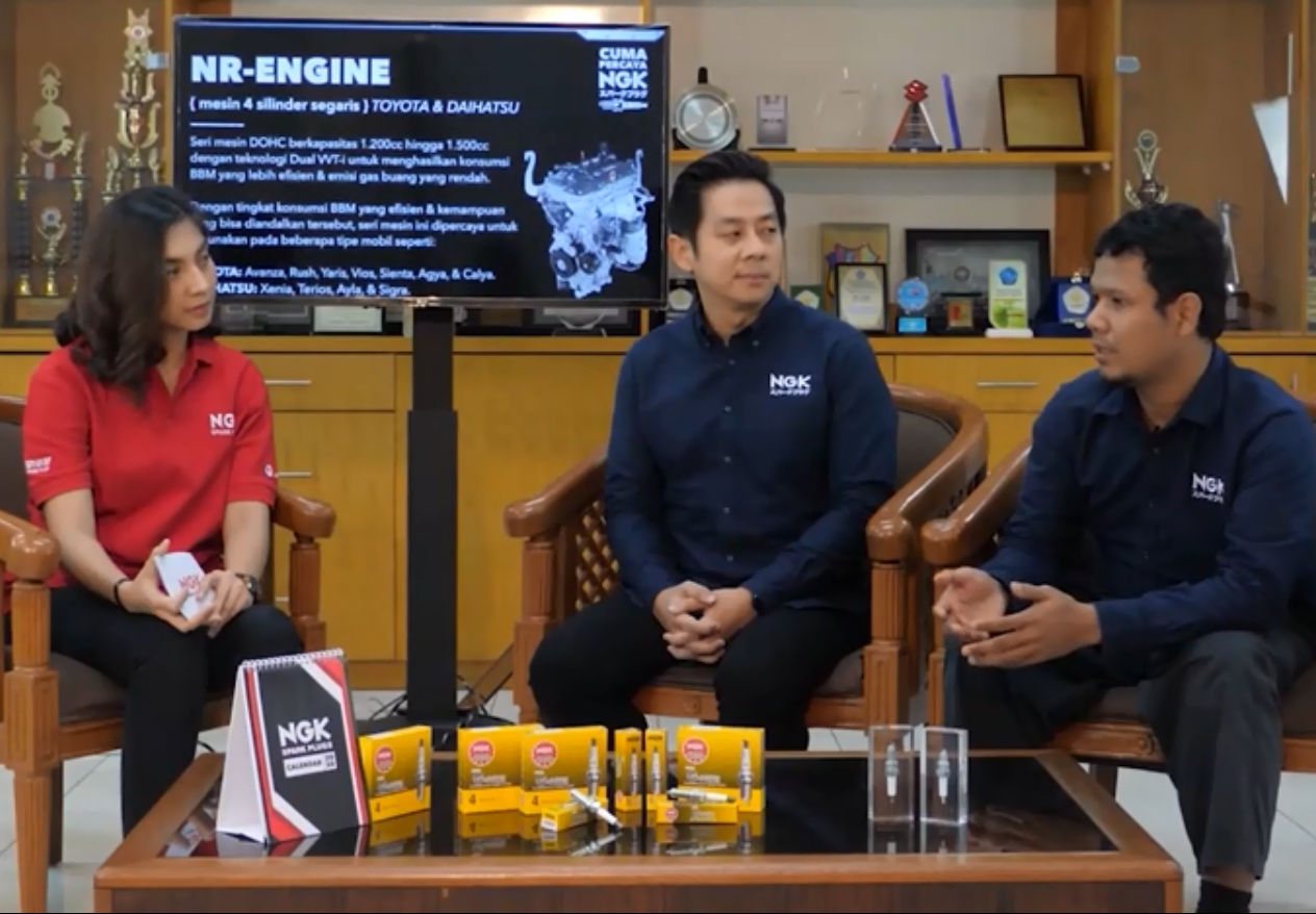 NGK Luncurkan Busi Hemat untuk Mobil Sejuta Umat