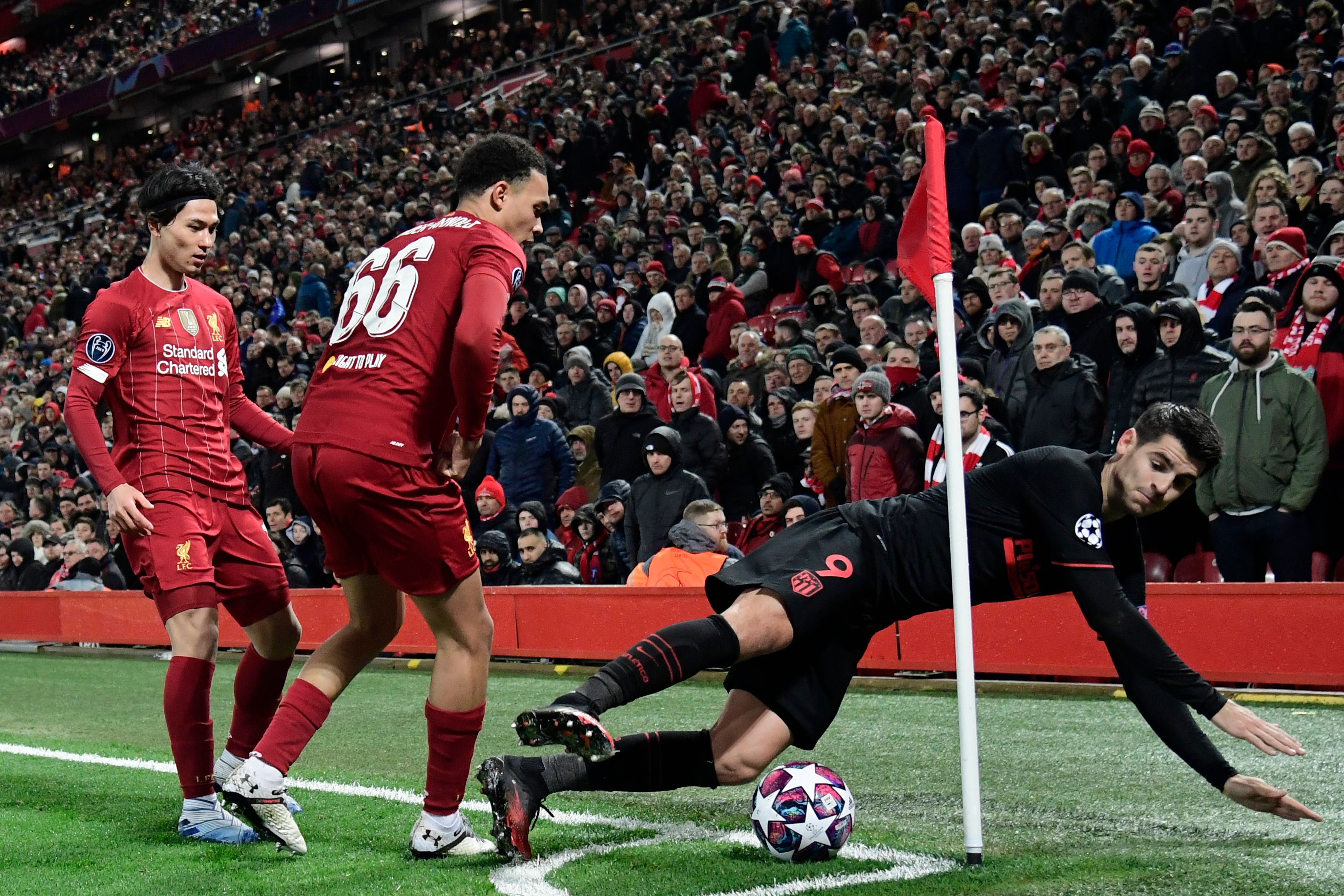 Laga Liga Champions antara Liverpool dan Atletico Madrid di Anfield, 11 Maret lalu.