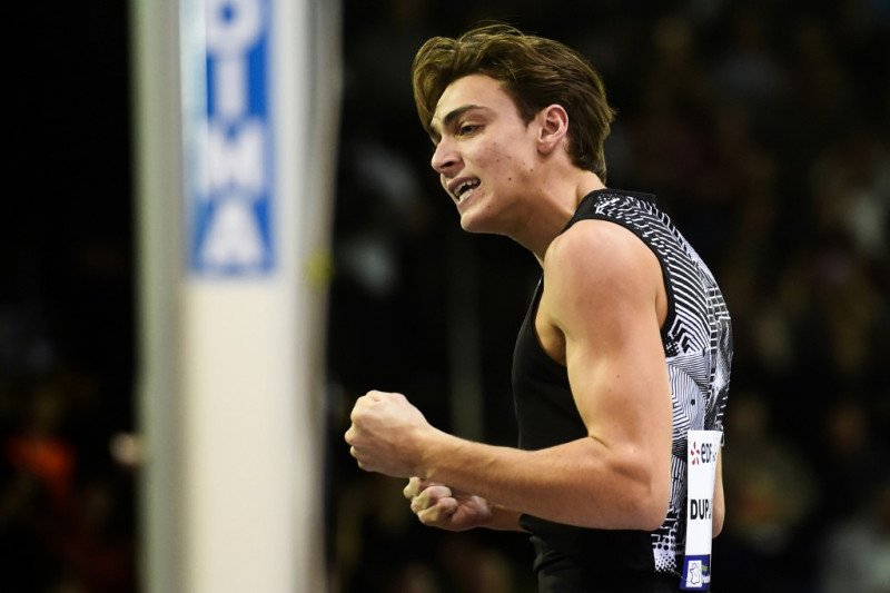 Pemegang rekor dunia lompat galah putra asal Swedia, Armand Duplantis.