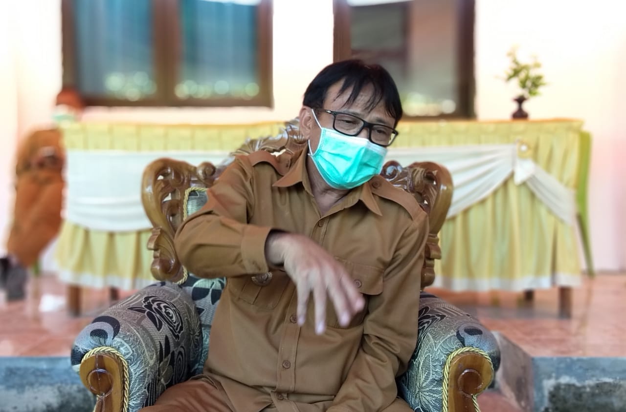 Bupati  Lembata, Eliazer Yentji Sunur