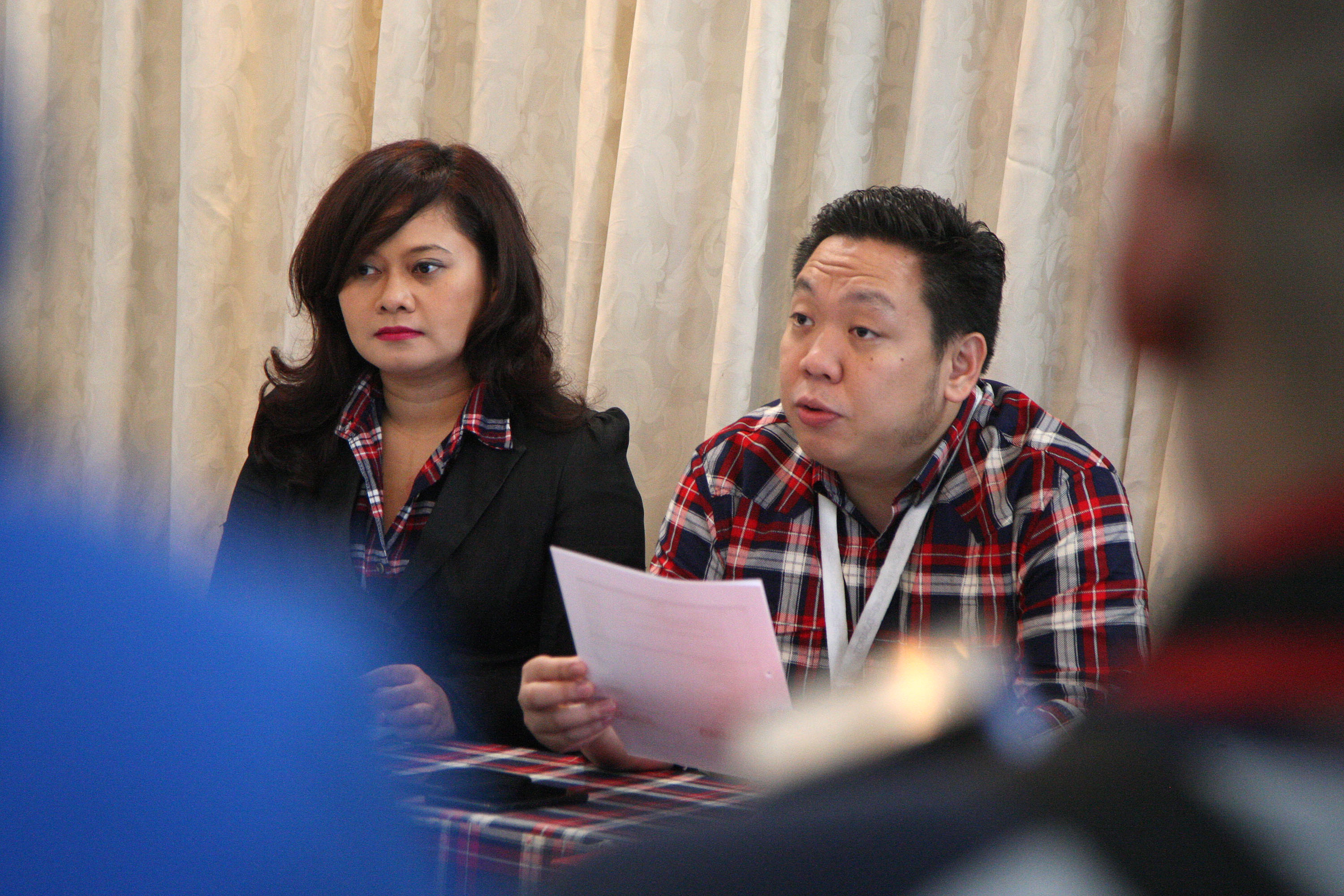 Anggota Komisi I DPR RI Charles Honoris (kanan)