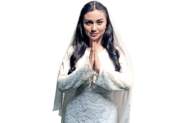 Aktris dan penyanyi Ariel Tatum