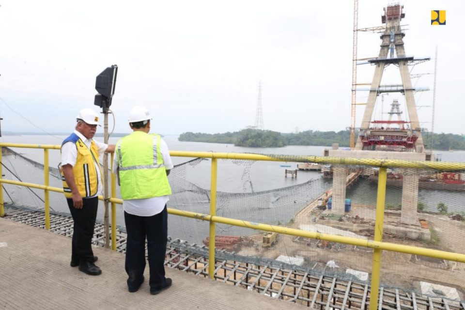Kunjungan Menteri PU Pera ke Jembatan Pulau Balang yang menghubungkan Balikpapan dengan Kabupaten Penajam Paser Utara, akhir 2019 lalu. 