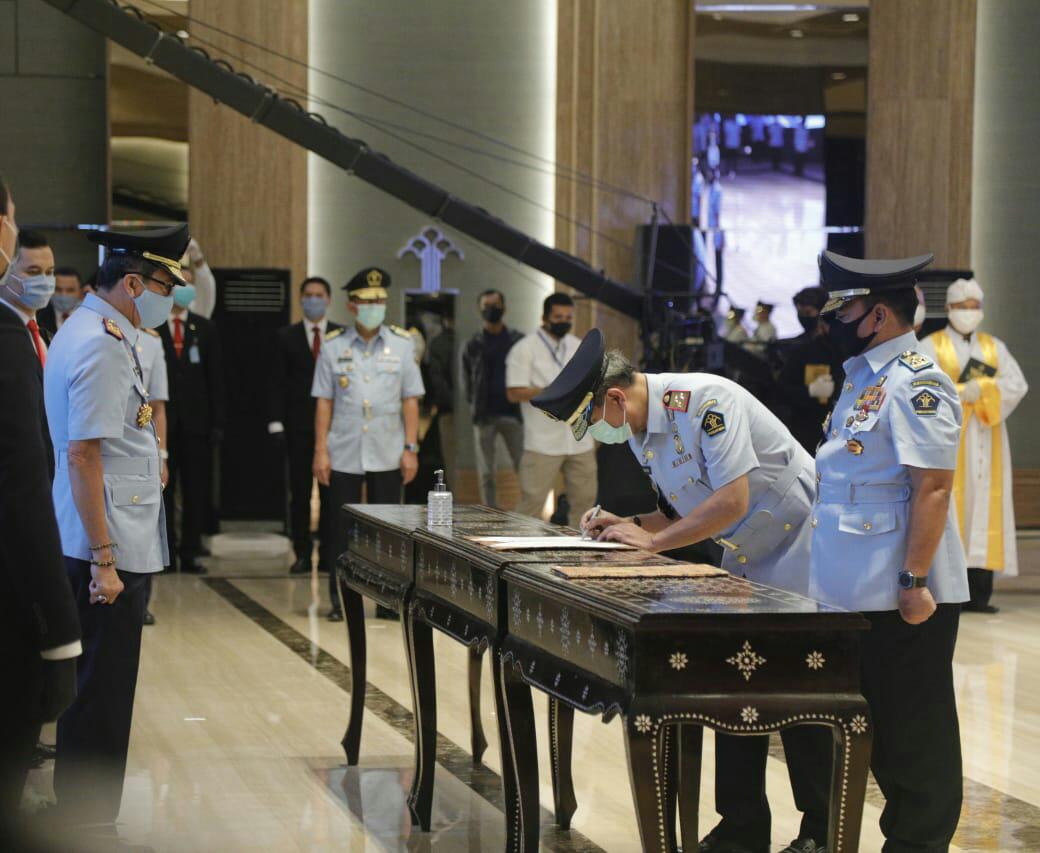 Jadi Dirjen Imigrasi, Jhoni Ginting Langsung Diberi Tugas Yasonna