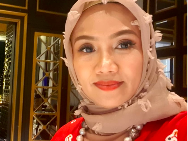 Rosita Y Suwardi Wibawa