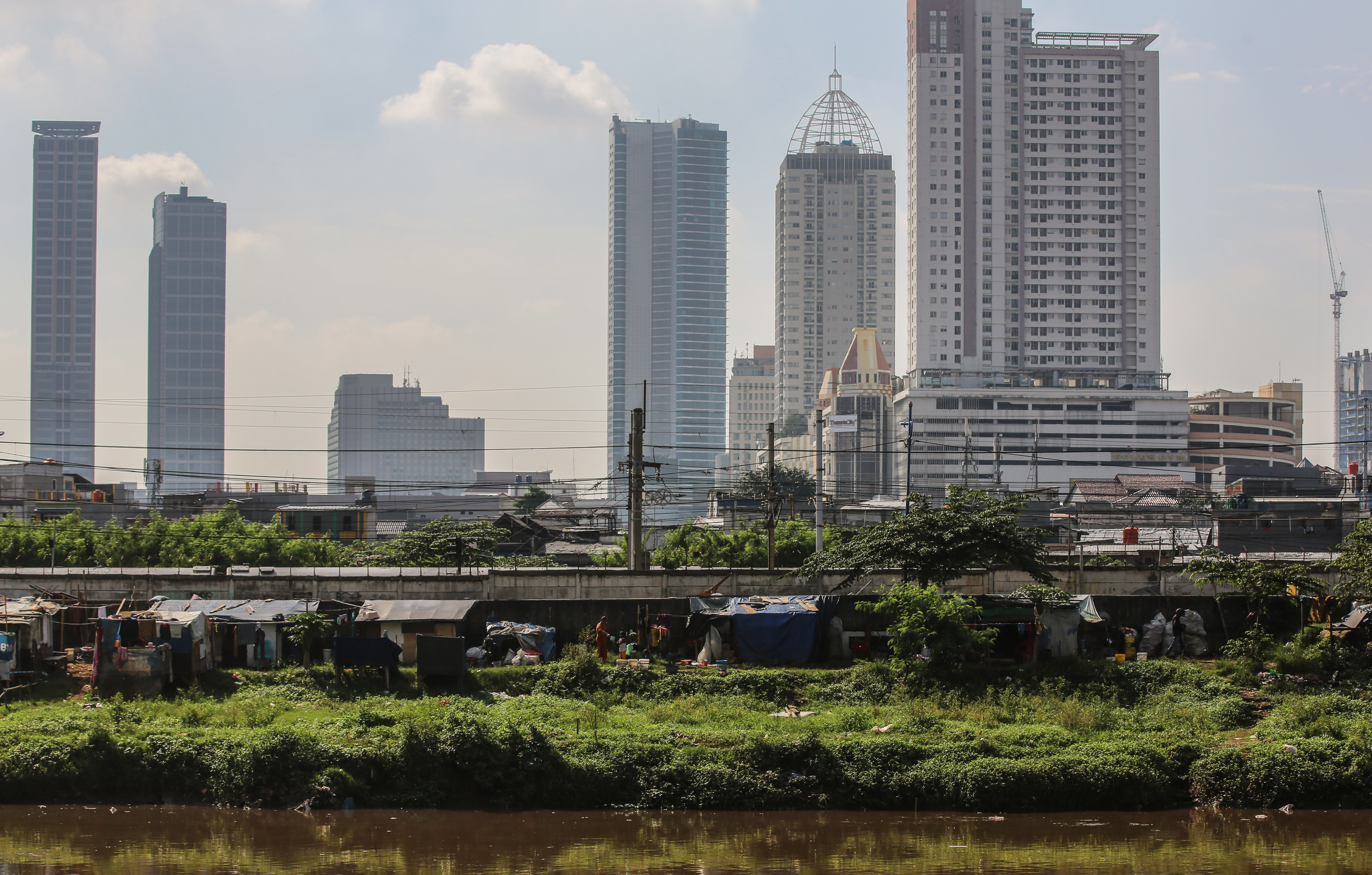 Berdasarkan data BPS, pertumbuhan ekonomi Indonesia hanya sebesar 2,97% di kuartal pertama 2020 ini.