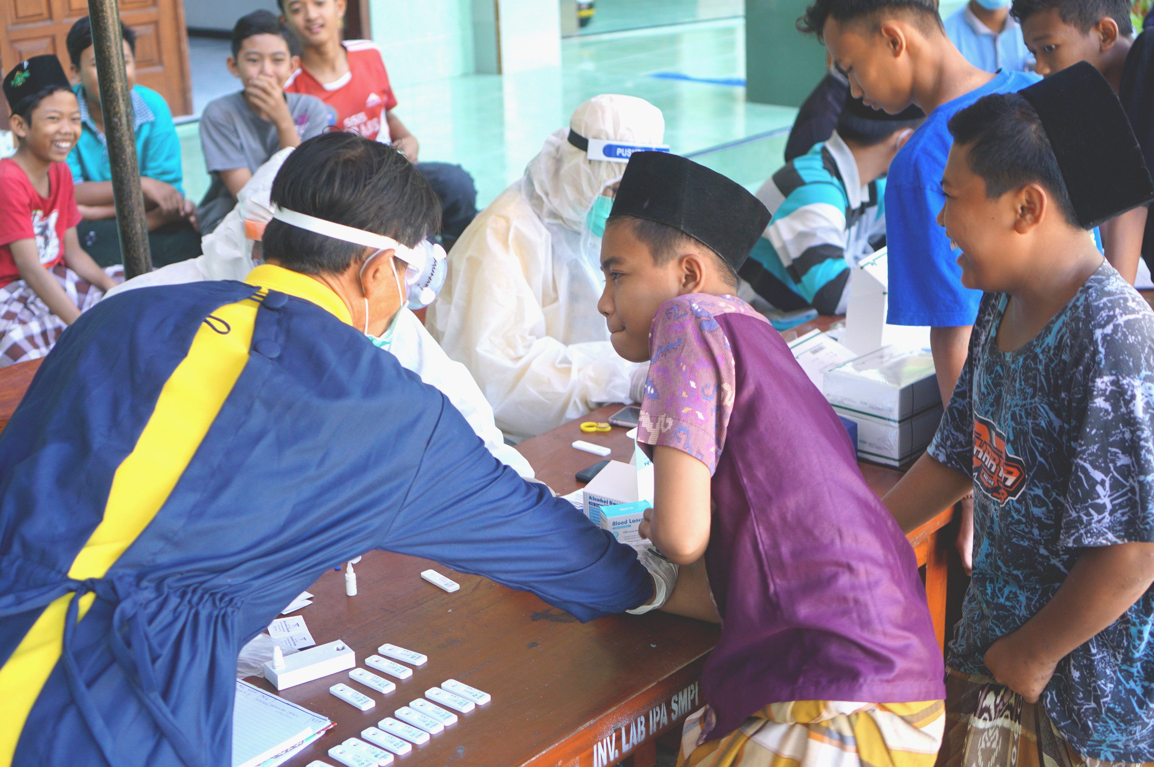 RAPID TEST SANTRI PONPES DI TULUNGAGUNG