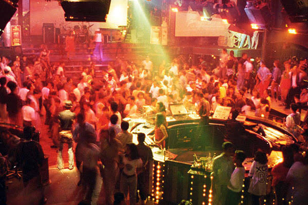 Ilustrasi hiburan malam