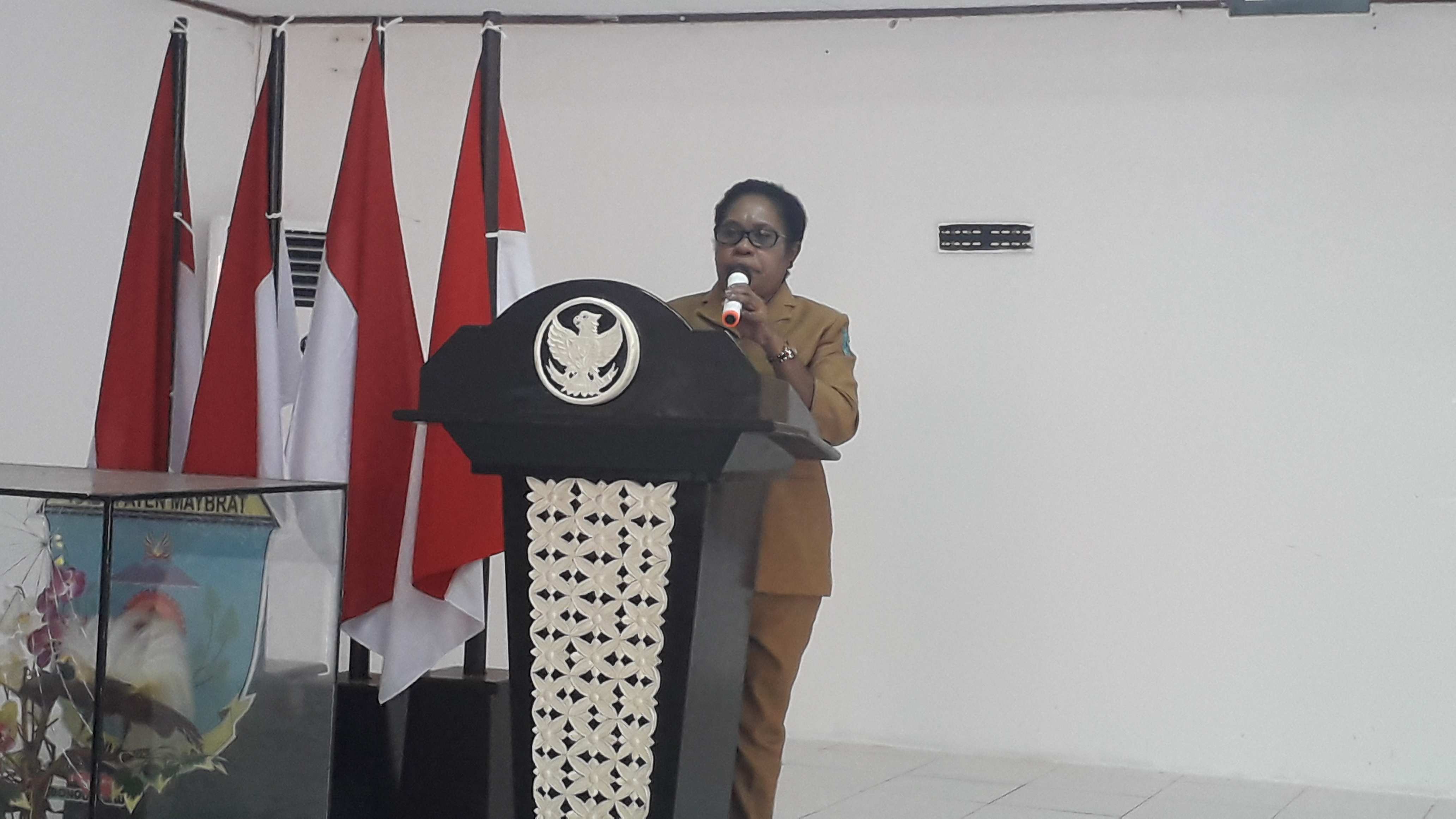 Penasehat Pesparawi Kabupaten Maybrat, Naomi Netty Howay