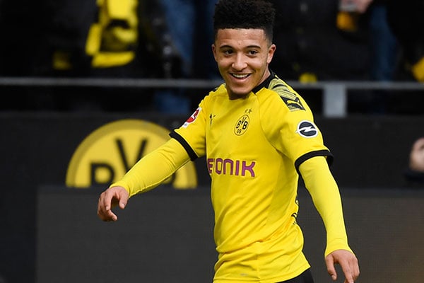 Pesepak bola Borussia Dortmund Jadon Sancho