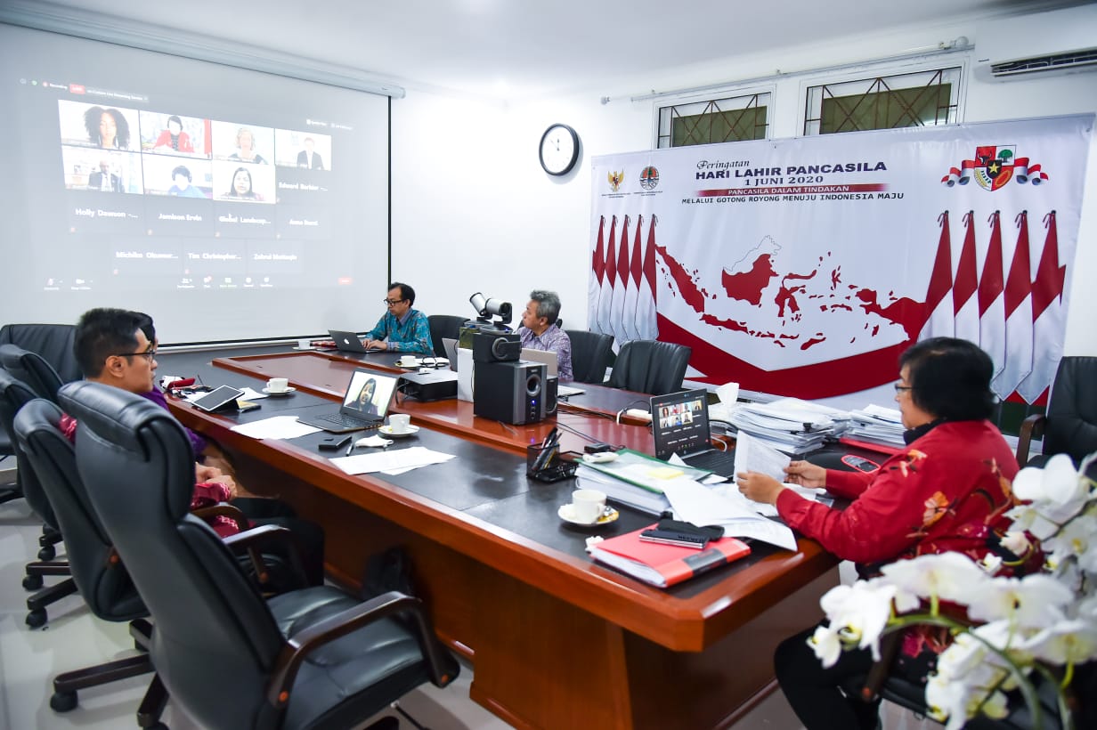 Menteri LHK Siti Nurbaya menyampaikan pemaparannya pada Global Landscapes Forum (GLF) Bonn 2020 Digital Summit.