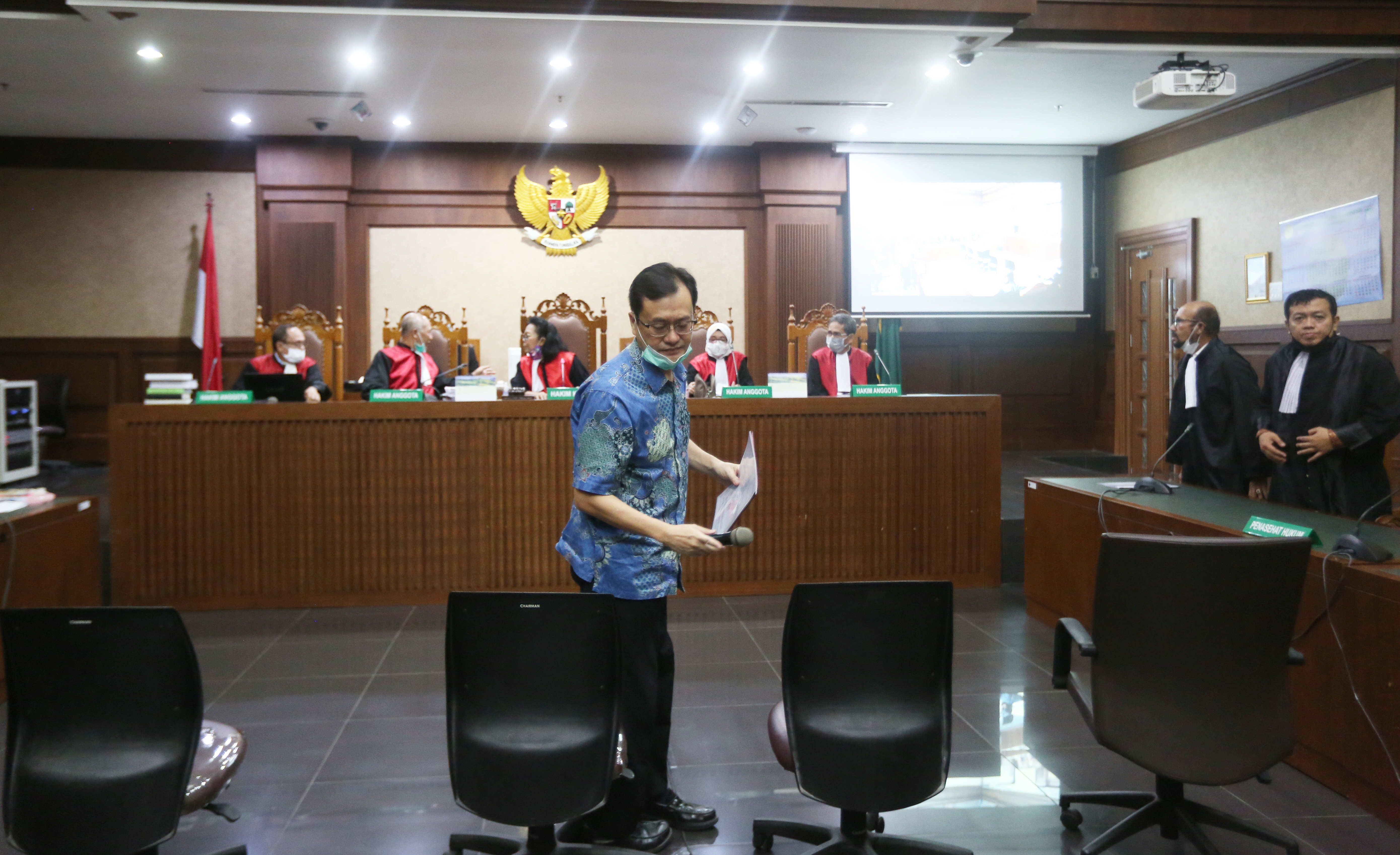  Terdakwa Dirut PT Hanson Internasional Benny Tjokrosaputro menjalani sidang kasus korupsi PT Asuransi Jiwasraya, di Pengadilan Tipikor.