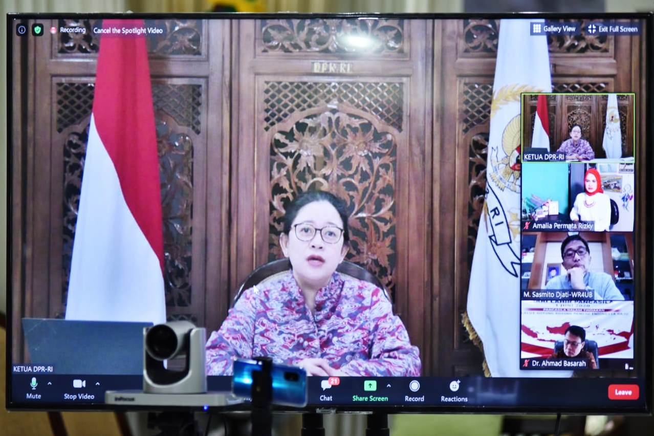 Ketua DPR RI Dr. (H.C.) Puan Maharani