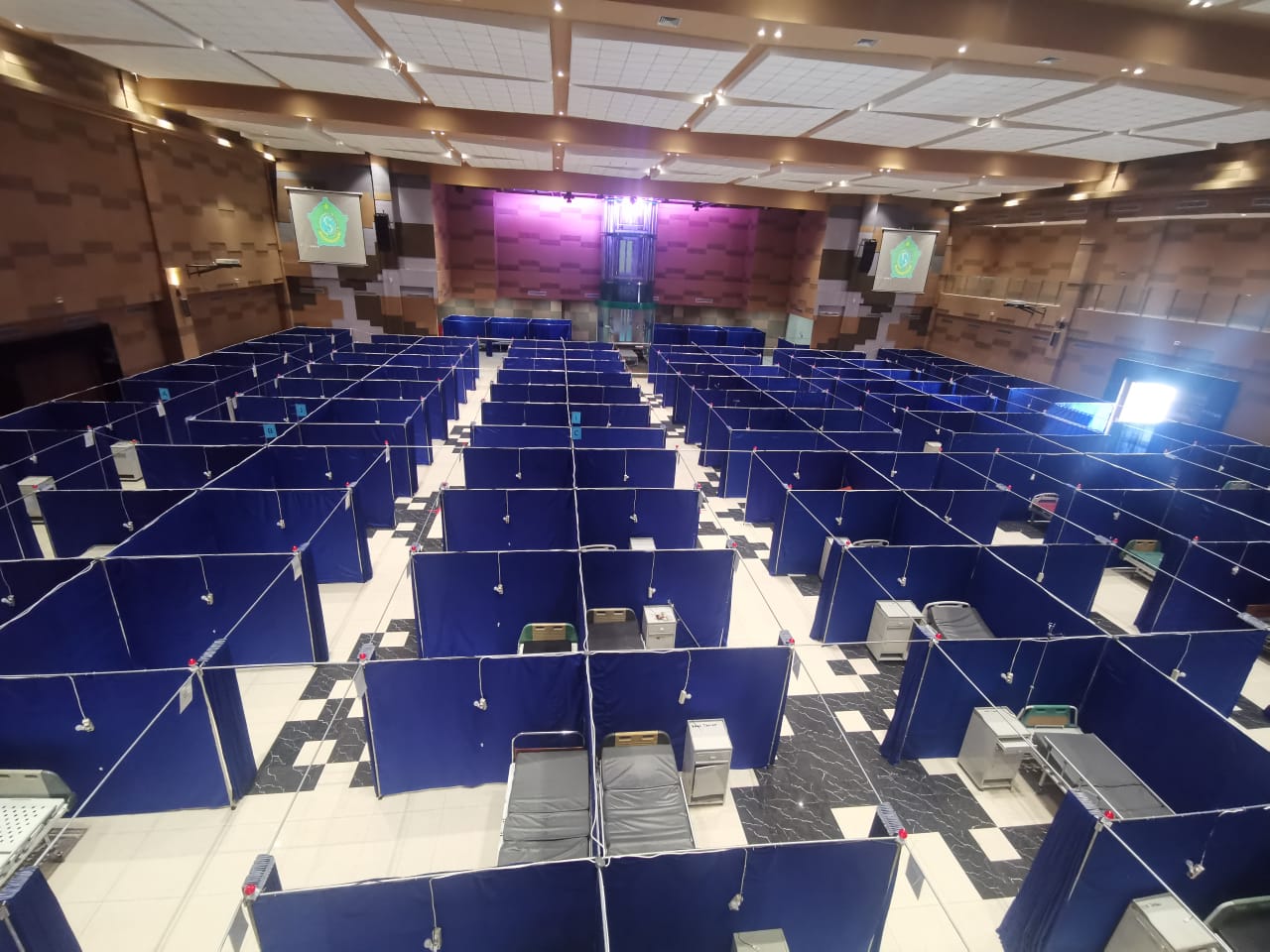  Gedung Mal Pelayanan Publik (MPP) Kabupaten Sidoarjo resmi digunakan untuk isolasi pasien covid-19 mulai Kamis (11/6/2020)