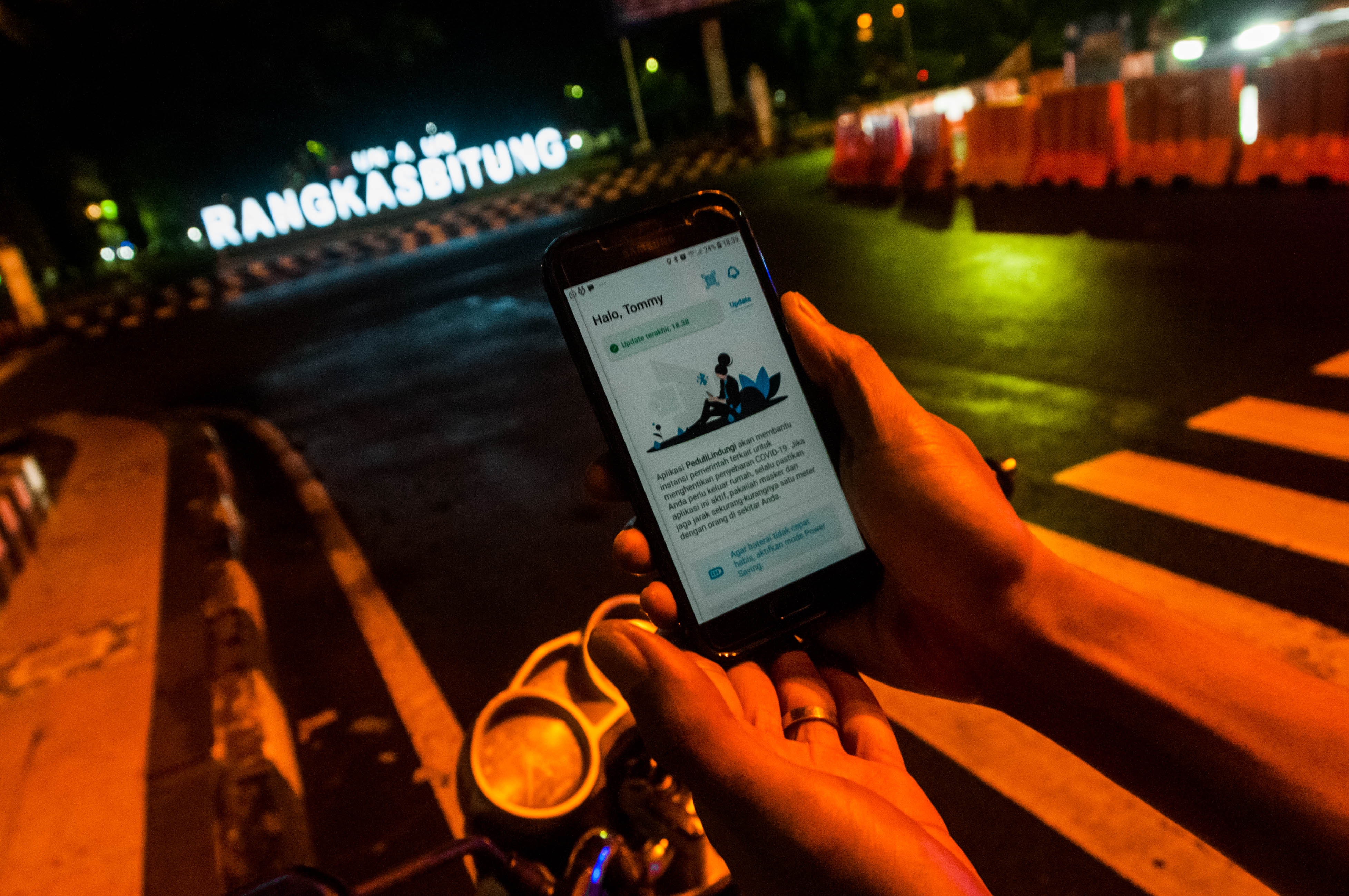 Aplikasi Peduli Lindungi garapan Kemenkominfo