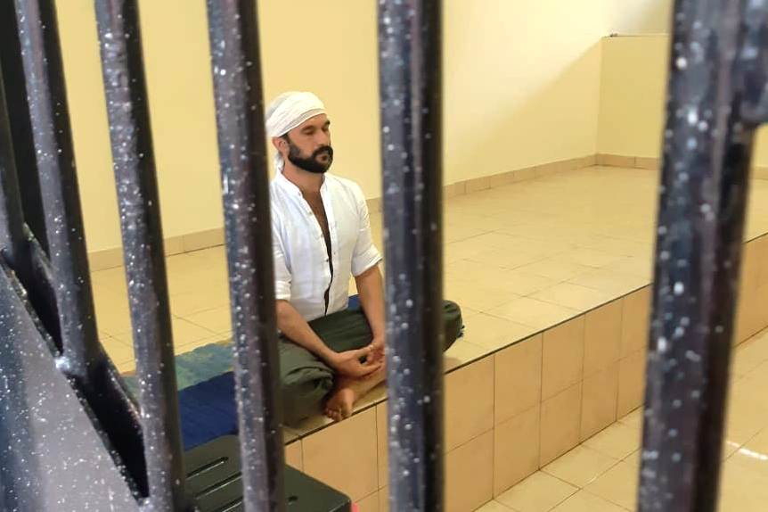 WNA Dideportasi karena menggelar yoga massal di Ubud Bali.