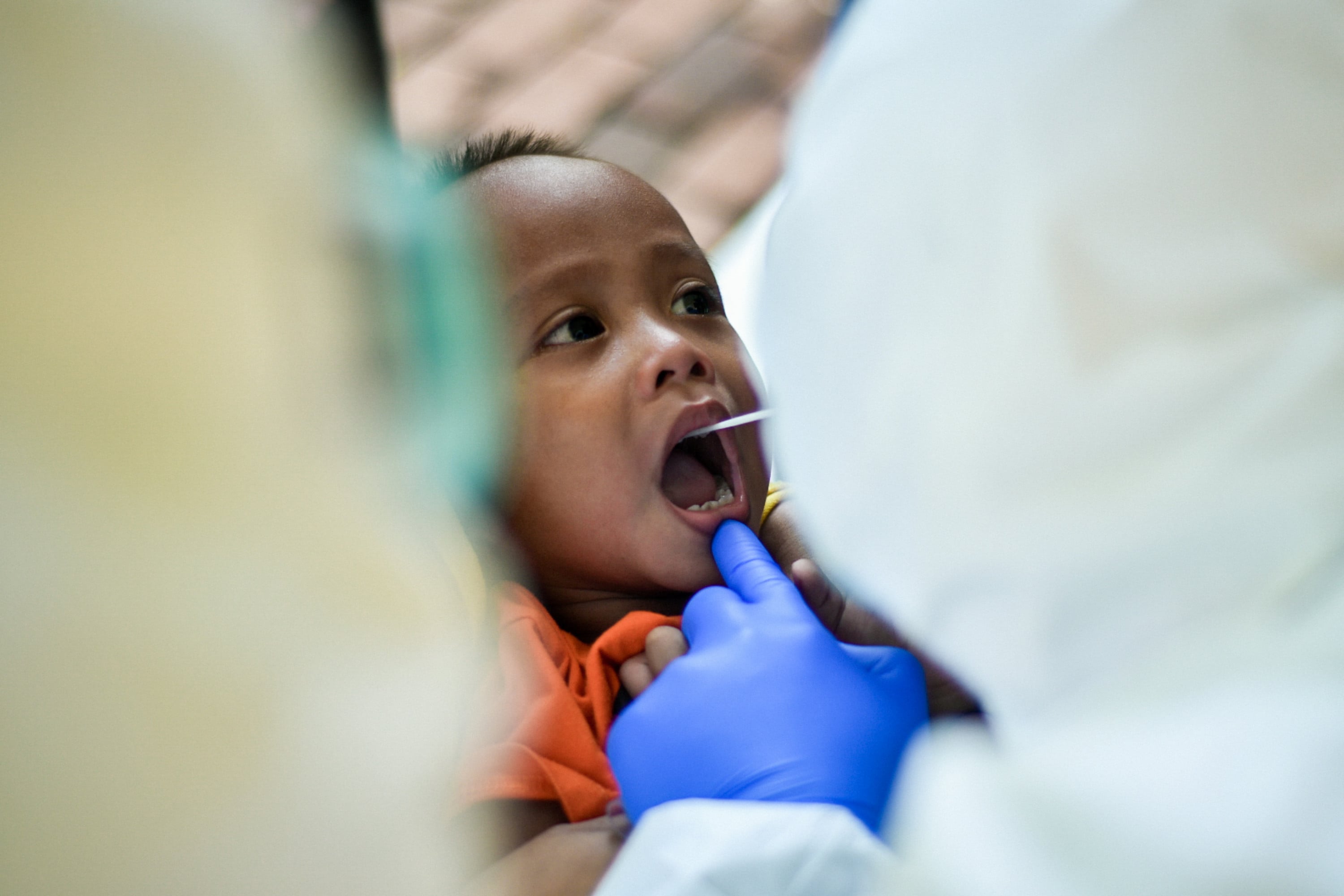 Ilustrasi uji swab covid-19