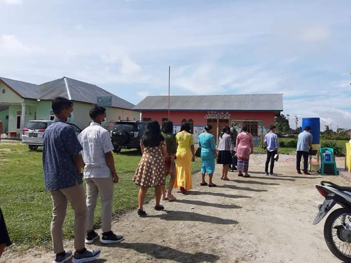 Ilustrasi: Pelaksanaan Ibadah di gereja dengan menerapkan protokol kesehatan