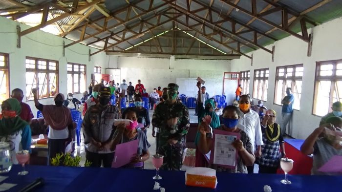 Pembagian BST di Flores Timur, Nusa Tenggara Timur 