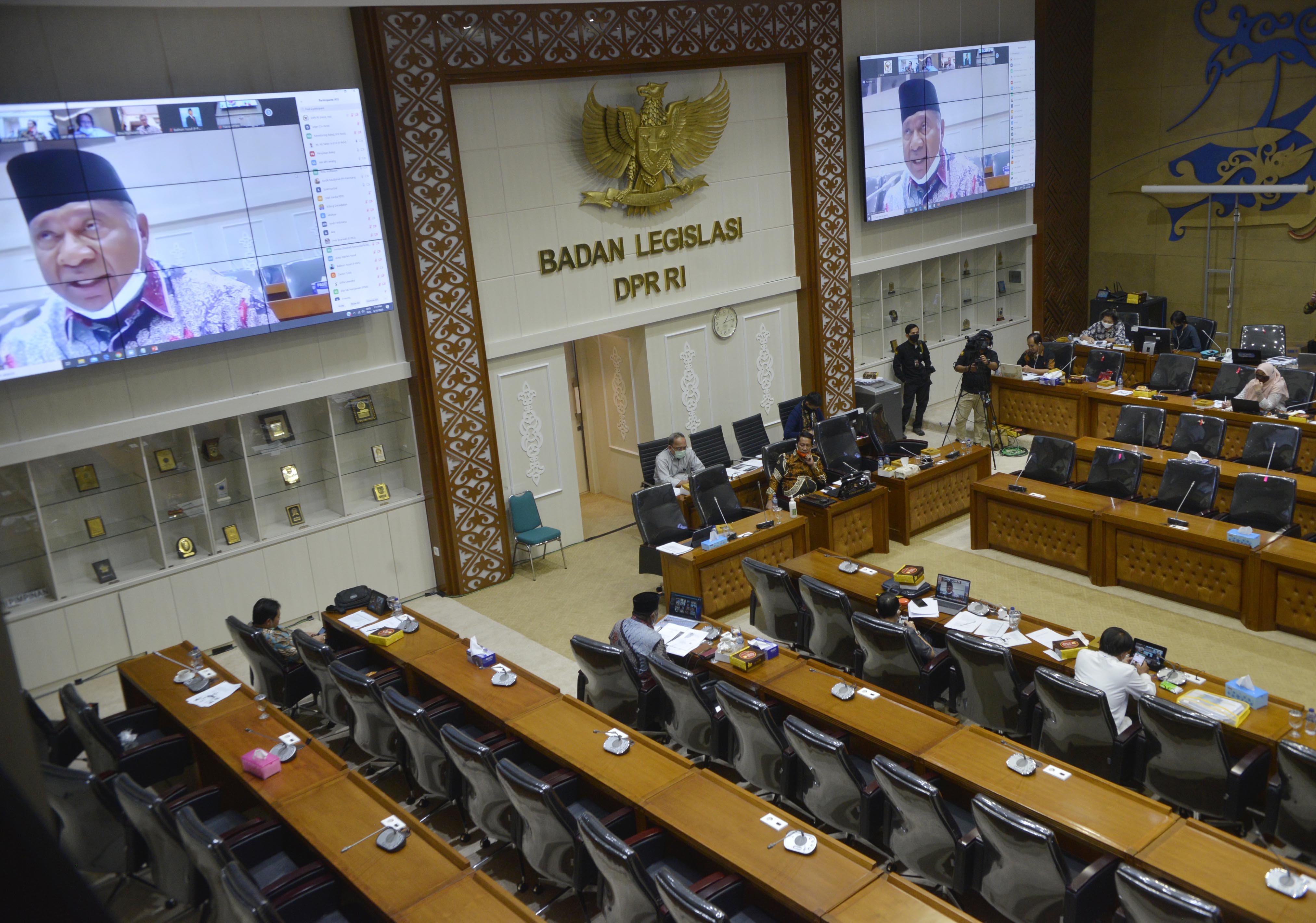 Pembahasan RUU Cipta kerja di Badan Legislasi DPR