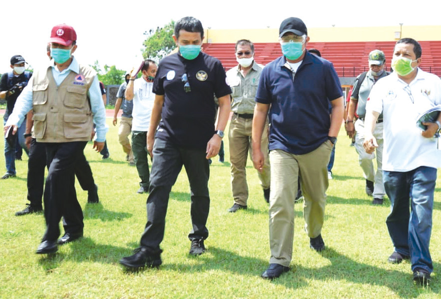 Gubernur Sumatra Selatan Herman Deru meninjau kesiapan venue stadion Gelora Sriwijaya Jakabaring Palembang.