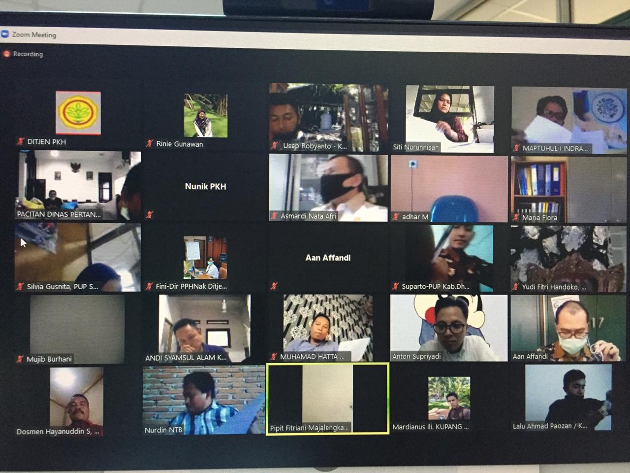 Ditjen PKH melakukan penandatanganan kontrak kerja  pendamping usaha peternakan dilakukan pada Rabu, (17/6) melalui teleconference.
