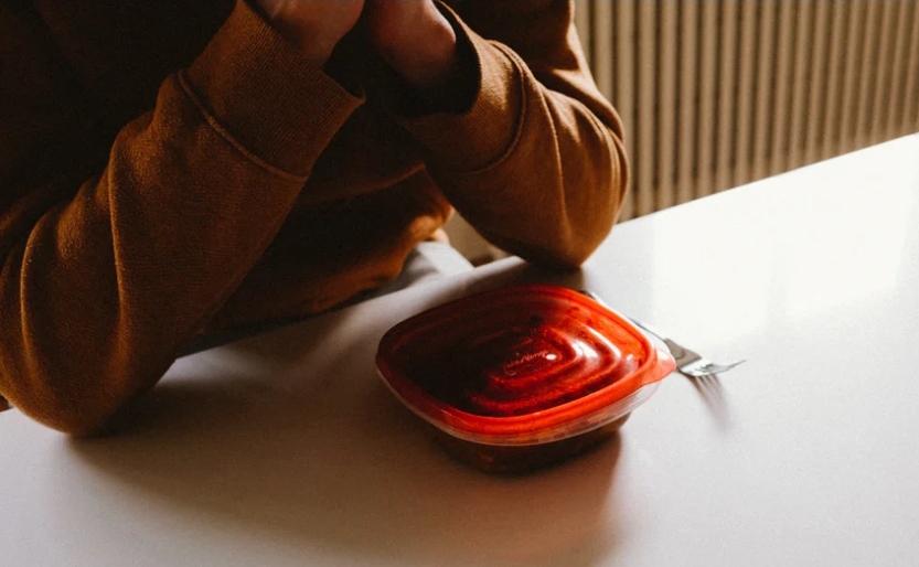 Jangan Menghangatkan Makanan dalam Wadah Plastik