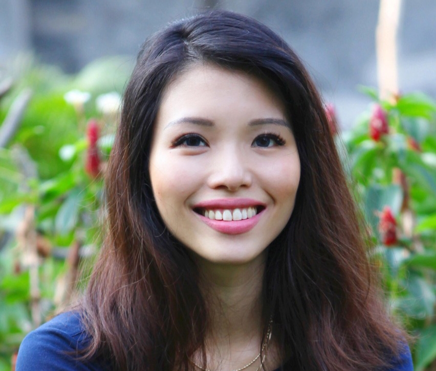 Jesse Q. Sutanto penulis Dial A for Aunties.