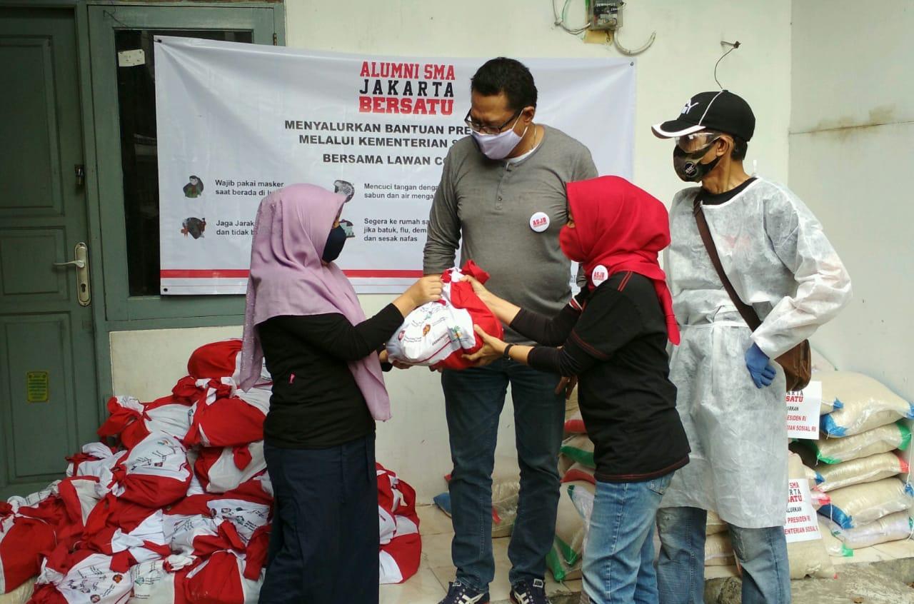 ASJB ikut menyalurkan Bansos Presiden RI untuk warga terdampak Covid-19