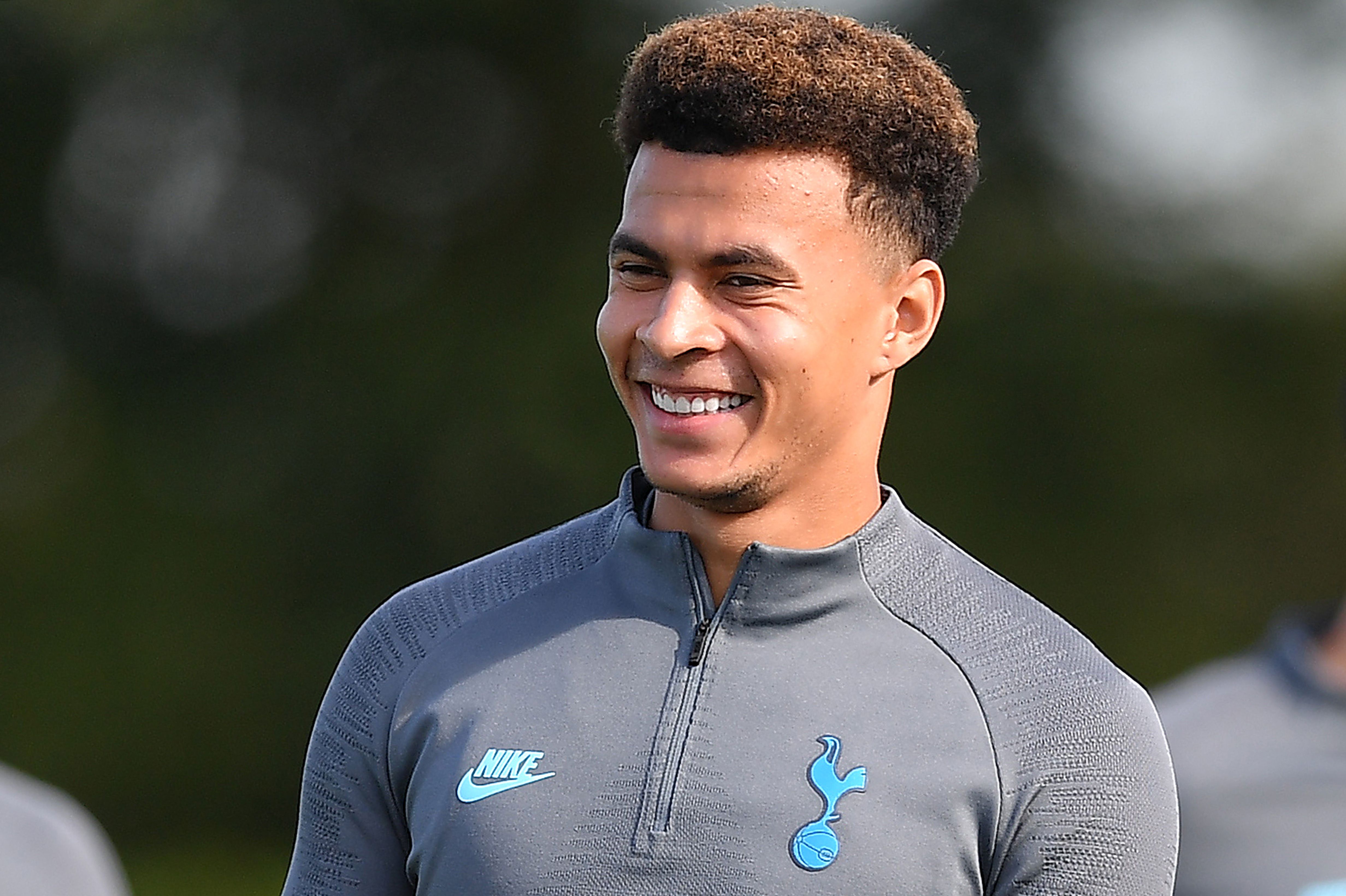 Gelandang Tottenham Hotspurs Dele Alli